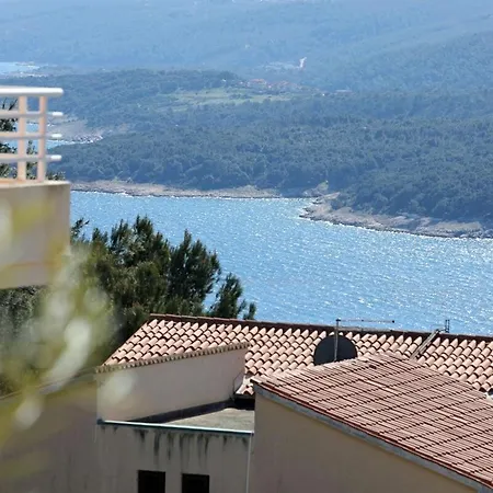 Charming And Cute Apartment,1001 Apartment Rabac