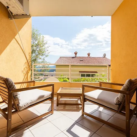 Charming And Cute Apartment,1001 *