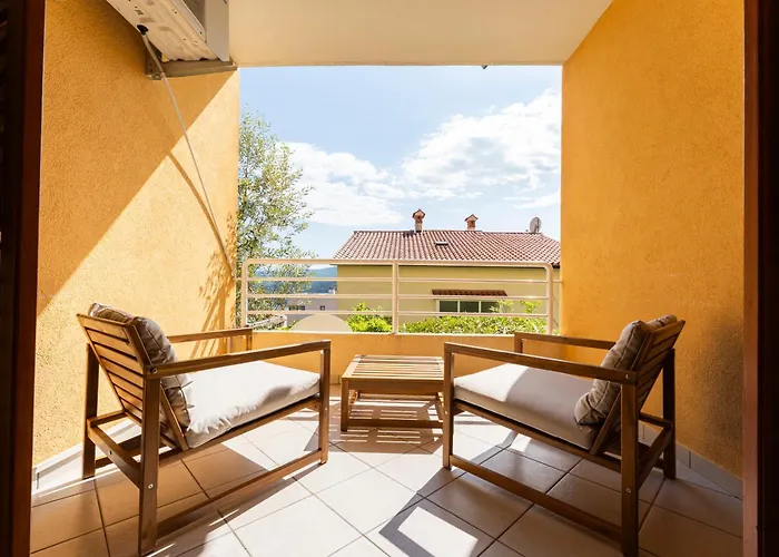 Charming And Cute Apartment,1001 *